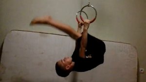 Упражнение на кольцах #1