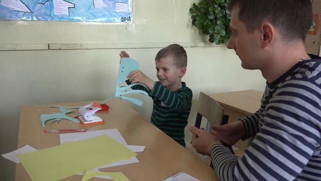Глазастые чудища: играем в умножение с дыроколом на Математической игротеке