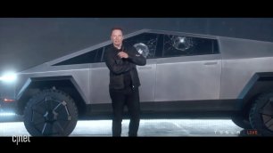 Илон Маск представил бронированный пикап Tesla Cybertruck