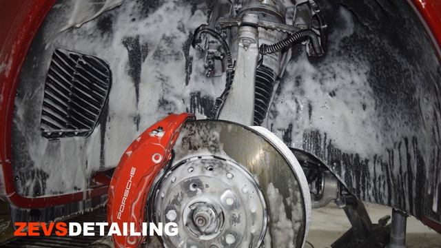 Мойка днища на Porsche Cayenne GTS смотреть онлайн