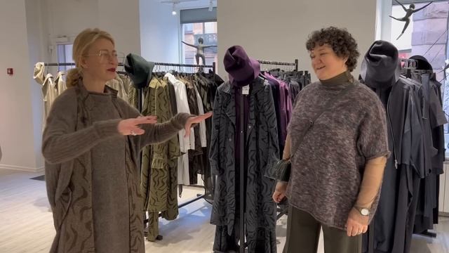 Наталья из Швеции на фэшн-туре в Санкт-Петербурге #брендодежды #женскаяодежда смотреть онлайн