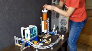 Конструктор LEGO city космическая ракета и пункт управления запуском!