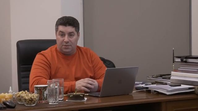 Какие фундаментальные науки лежат в основе испанского фехтования?