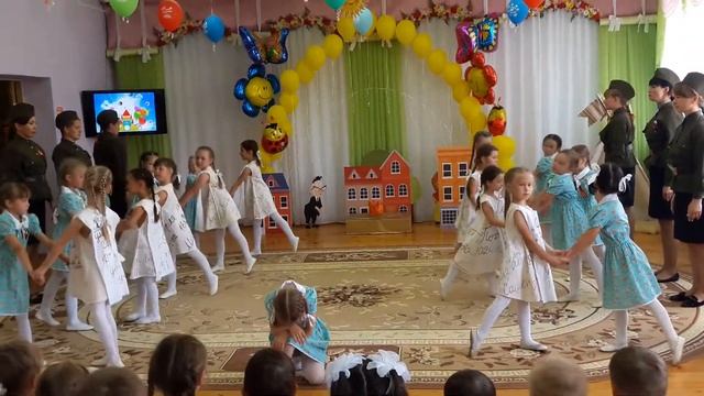 Танец "Ленинградки" МБДОО «Детский сад №7 «Солнечный город» Цивильск, Чувашия; смотреть онлайн