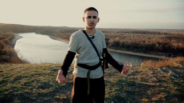 Страна читающая — Ян Мирошников читает отрывок из произведения «Тарас Бульба» Н. В. Гоголя смотреть онлайн