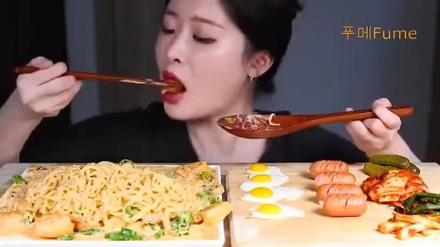||АСМР//мукбанг//корейцы едят//еда||