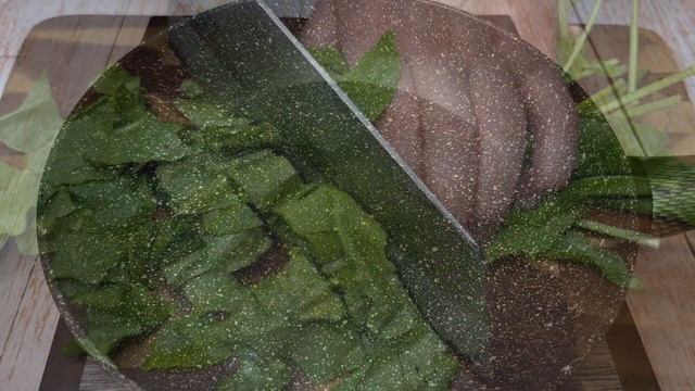 Щи из щавеля с говяжьими ребрышками. Простой рецепт первого блюда