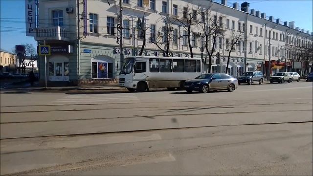 Перекрёсток дорог, машины. Площадь Карла Маркса. Улица Гагарина. Улица Гостиная. Город Орёл