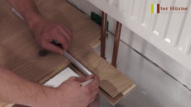 ter Hürne - Bodenverlegung, Verlegung im Bereich der Heizungsrohre (Kapitel 4 - Film 3) смотреть онлайн