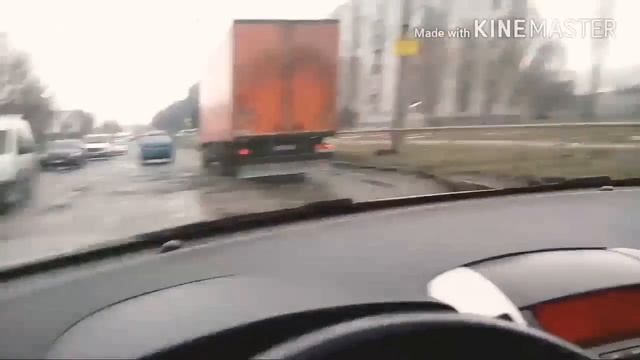 В Запорожье появились новые дорожные знаки/ смотреть онлайн