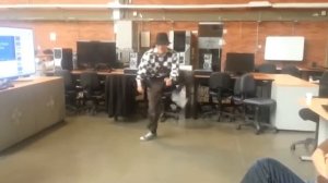 LOCKING B-BOY GABYNO