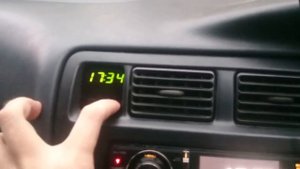 Замена штатным часам Toyota Sprinter AE100