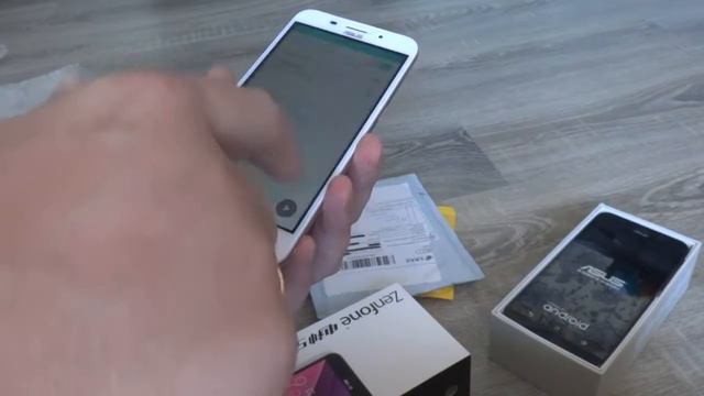 Asus ZenFone max+microSD Samsung и Mixa+оригинальные наушники Asus с AliExpress Unboxing смотреть онлайн