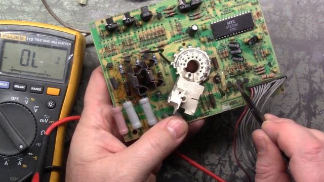 25" K7500 Arcade Monitor Chassis Repair - Missing Blue смотреть онлайн