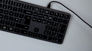 Seenda Wireless Keyboard With 7 LED Colours and Waterproof Design - Review & Unboxing