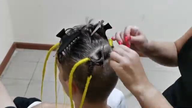 ДРЕДЫ на очень КОРОТКИЕ волосы. Процесс, деление баз, нюансы
