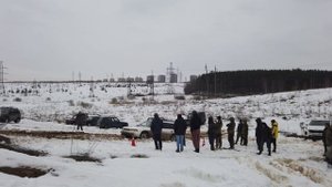 Он доказал что универсал тоже едет, но не долго))