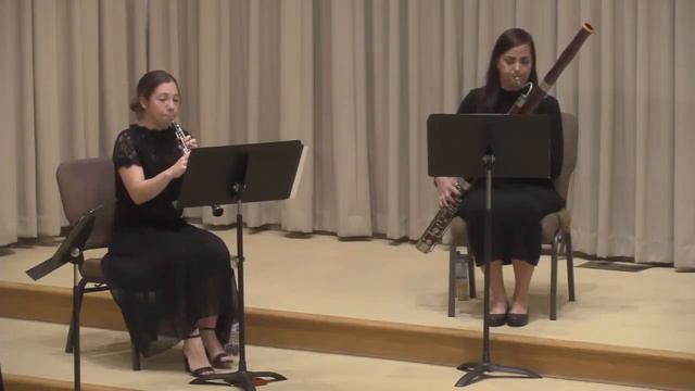 Divertimento No. 1 in Bb (Haydn) - Logos Woodwind Quintet смотреть онлайн