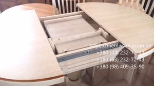 Круглый стол на кухню.  Стол К3 и стулья Райнес