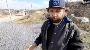 Габионы из витой сетки - идеальное решение для мощных подпорных стен. А какие они гладкие... Мммм..