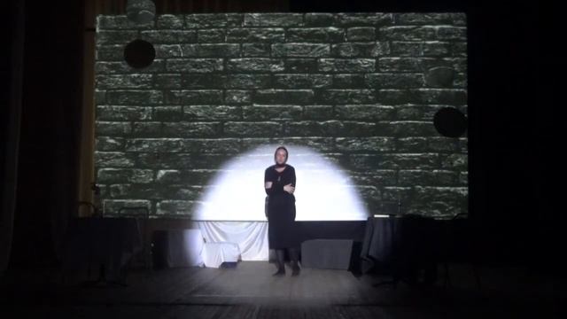 "В то время я гостила на земле. Реквием". Спектакль по произведениям Анны Ахматовой