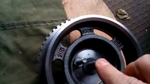 Шкив стопорим в ладе калина