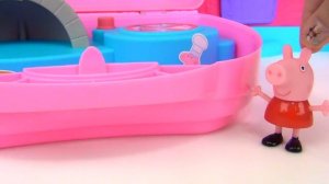 Nat and Essie Playfully Peppa Pig Mini Pizzeria Carry Case