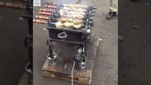 Мангал с крутящимися шампурами