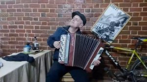 Про Папиросочку (Я укуренный иду по переулочку)  - Саныч   (Алёшкин Кавер Баян)