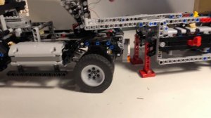 LEGO 42043 B MODEL MERCEDES AROCS KAMION SZERELÉS KÖZBEN BILLENCS PÓTKOCSI SZERELÉS KÖZBEN