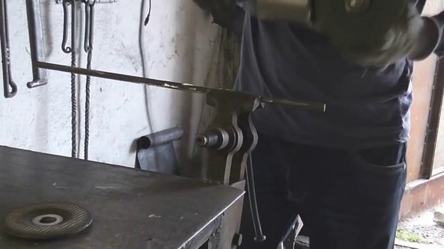 Виноградная лоза своими руками.  Холодная ковка. Фактура. Патина