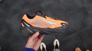 EXCLUSIVE LOOK!! ADIDAS YEEZY 700 MNVN ORANGE