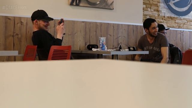 ПРАНК: НАЕЛСЯ ПЕМО ЛЮКС В БУРГЕР КИНГЕ смотреть онлайн