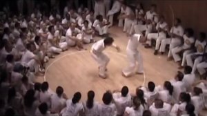 Capoeira- Mestre Ombrinho plays Mestre Efraim