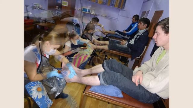 Обучение на маникюрщиц
