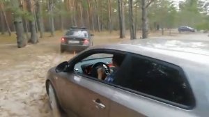 Subaru Legacy 3.0 АТ по песку