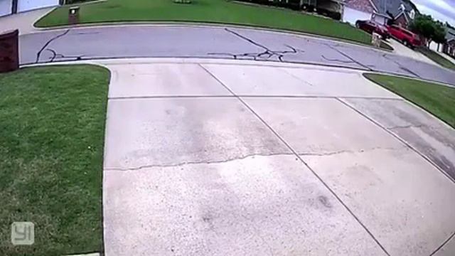 Когда проехал мимо своего дома и решил поехать назад😆 смотреть онлайн