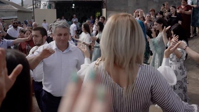 Красивый танец отца и дочери с.Хрюг Свадьба в Дагестане 2021 смотреть онлайн