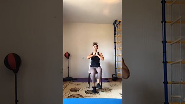 Тренировка со стулом дома смотреть онлайн