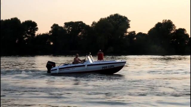 Дончак 4,7V на воде