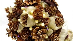 Что можно сделать своими руками из сосновых шишек мастер класс по ручным подделкам