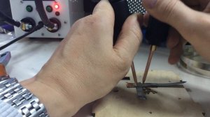 Точечная контактная сварка TSV -2.1 Видео сварки 2