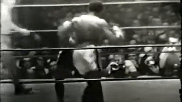 Muhammad Ali vs Floyd Patterson (1st fight) / Мохаммед Али - Флойд Паттерсон (1-й бой) смотреть онлайн