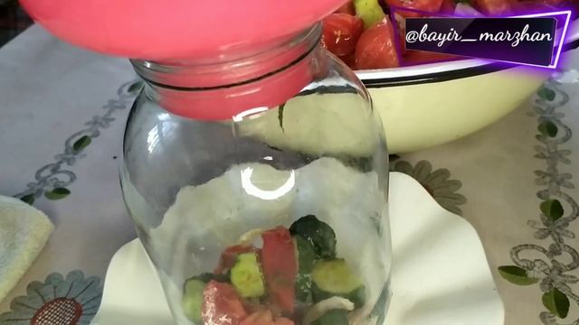 Свежий салат на зиму смотреть онлайн