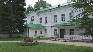 РОССИЯ. ЯСНАЯ ПОЛЯНА. Дом семьи Толстых.