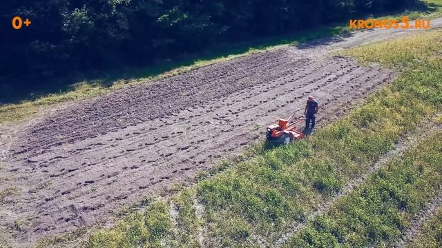 Обзор: Мотоблок Кентавр 1080Д (Toyokawa) с плугом и мотоблок Кентавр 1081Д с почвофрезой в работе смотреть онлайн