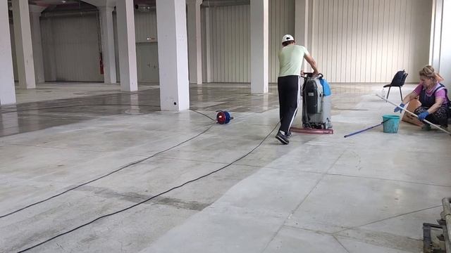 Клининг склада 1800м2 после ремонта смотреть онлайн