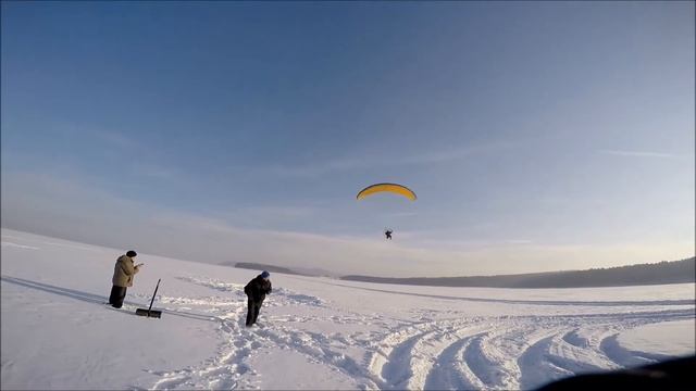 Вариант подготовки площадки для взлета мотопараплана с глубокого снега смотреть онлайн