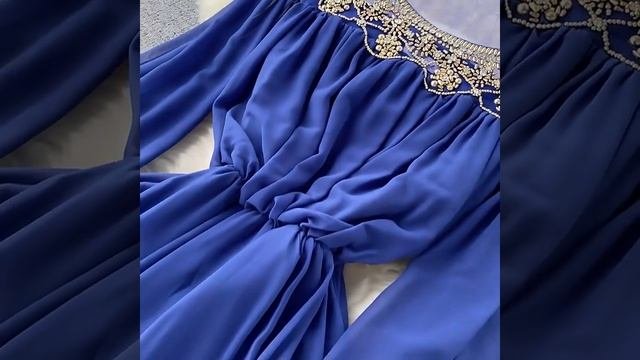 Длинное женское платье