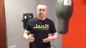 Бокс.Свинг -забытый удар.